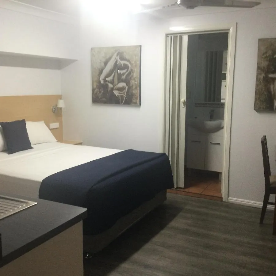 Ayrline Motel  Ayr