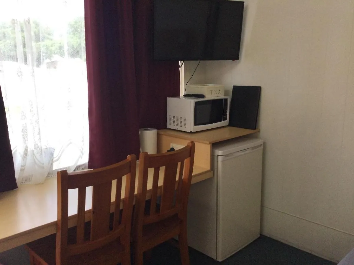 Ayrline Motel 4*, Ayr